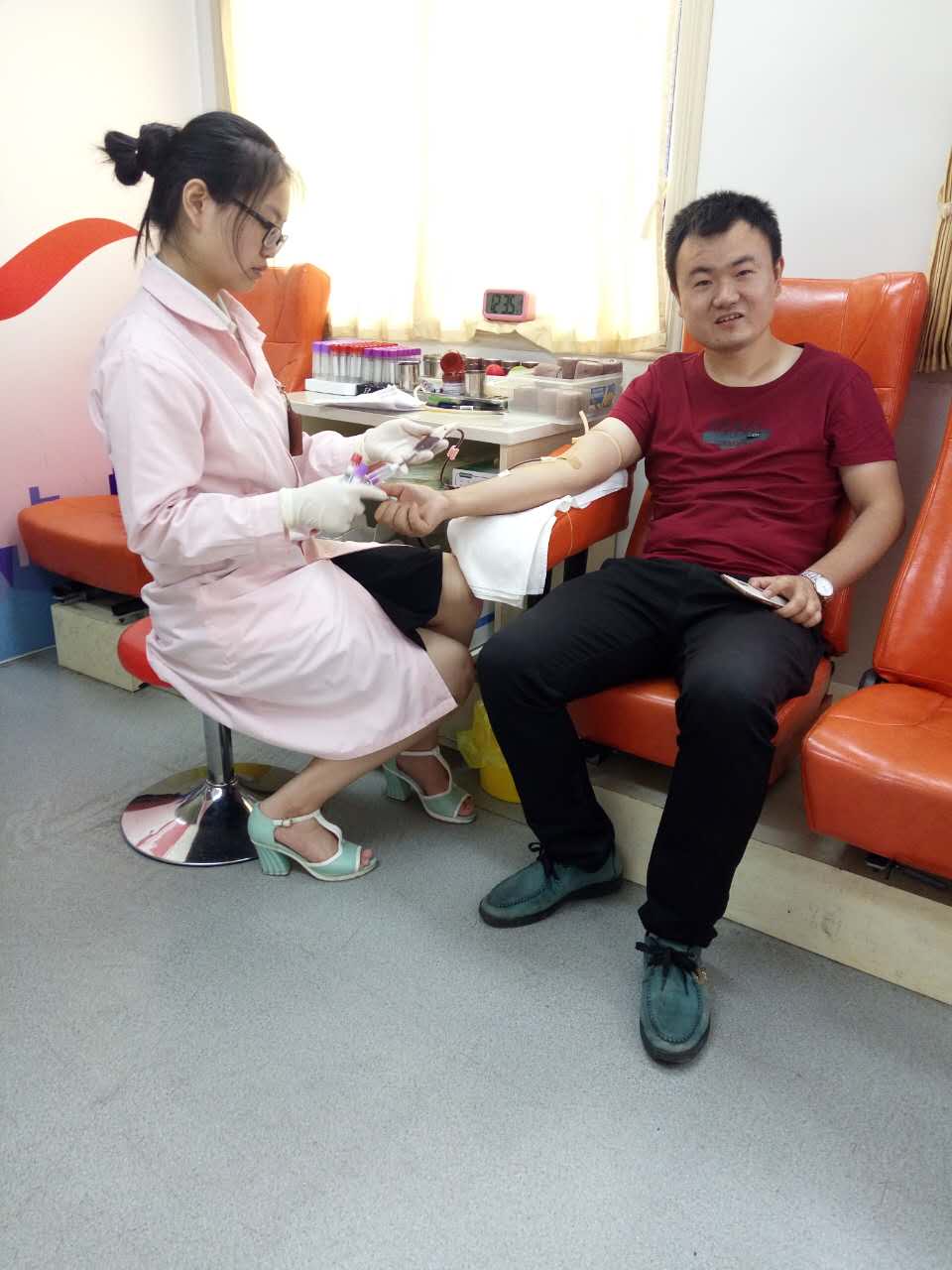 六月六義務(wù)獻(xiàn)血，