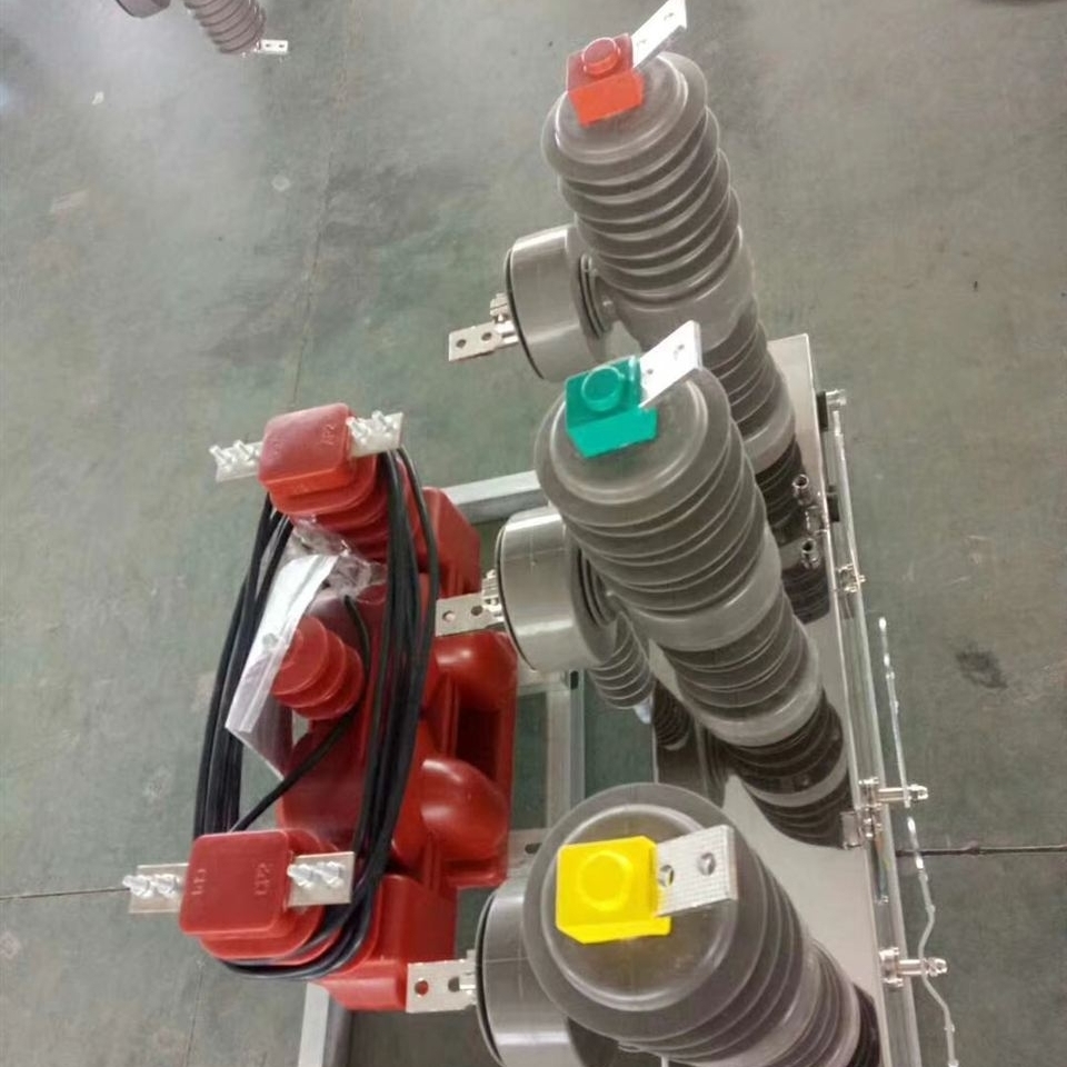 高压真空断路器